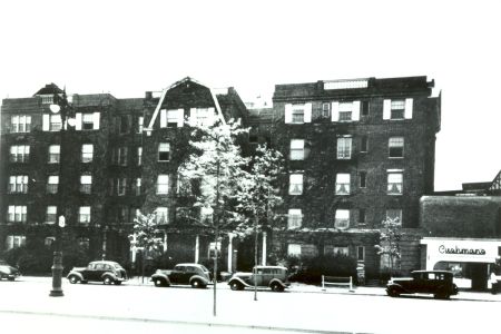 The Kew Bolmer Apartments at the intersection of Kew Gardens Road, 80th Street and Queens Boulevard in Kew Gardens, NY, 1941.