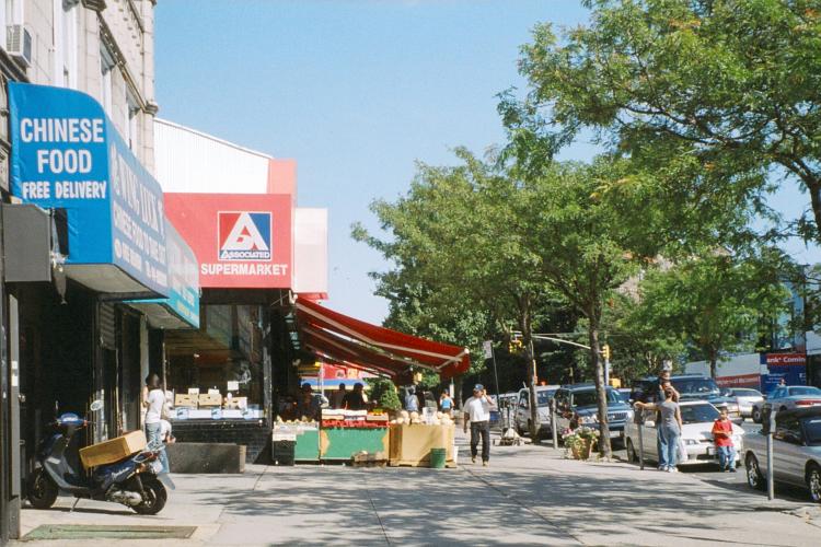Metropolitan Avenue looking east from Audley Street in Kew Gardens, NY [2006]