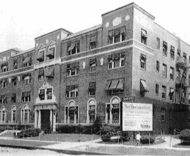 The Kew Arlington Court Apartments, Union Turnpike west of Queens Boulevard, Kew Gardens, NY, 1930.
