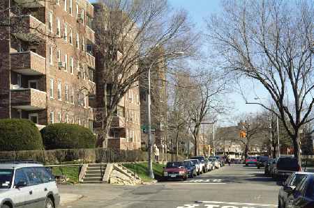 Looking east on 84th Avenue past 118th Street, Kew Gardens, NY.
