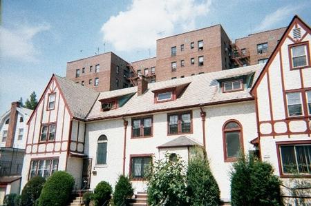 Curzon Road looking north of 117th Street, Kew Gardens, NY.